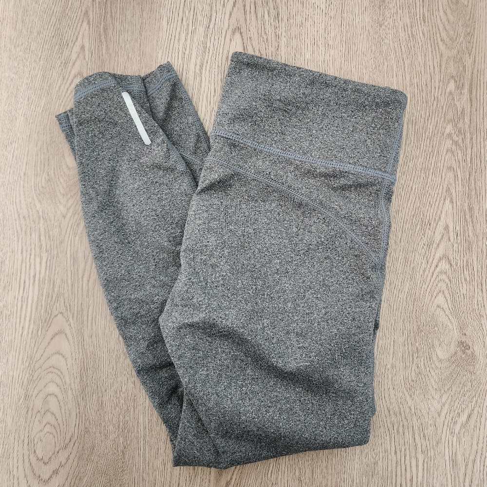 Fabletics Leggings Capris